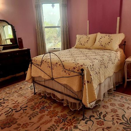 Downen House Bed & Breakfast Pueblo Bagian luar foto