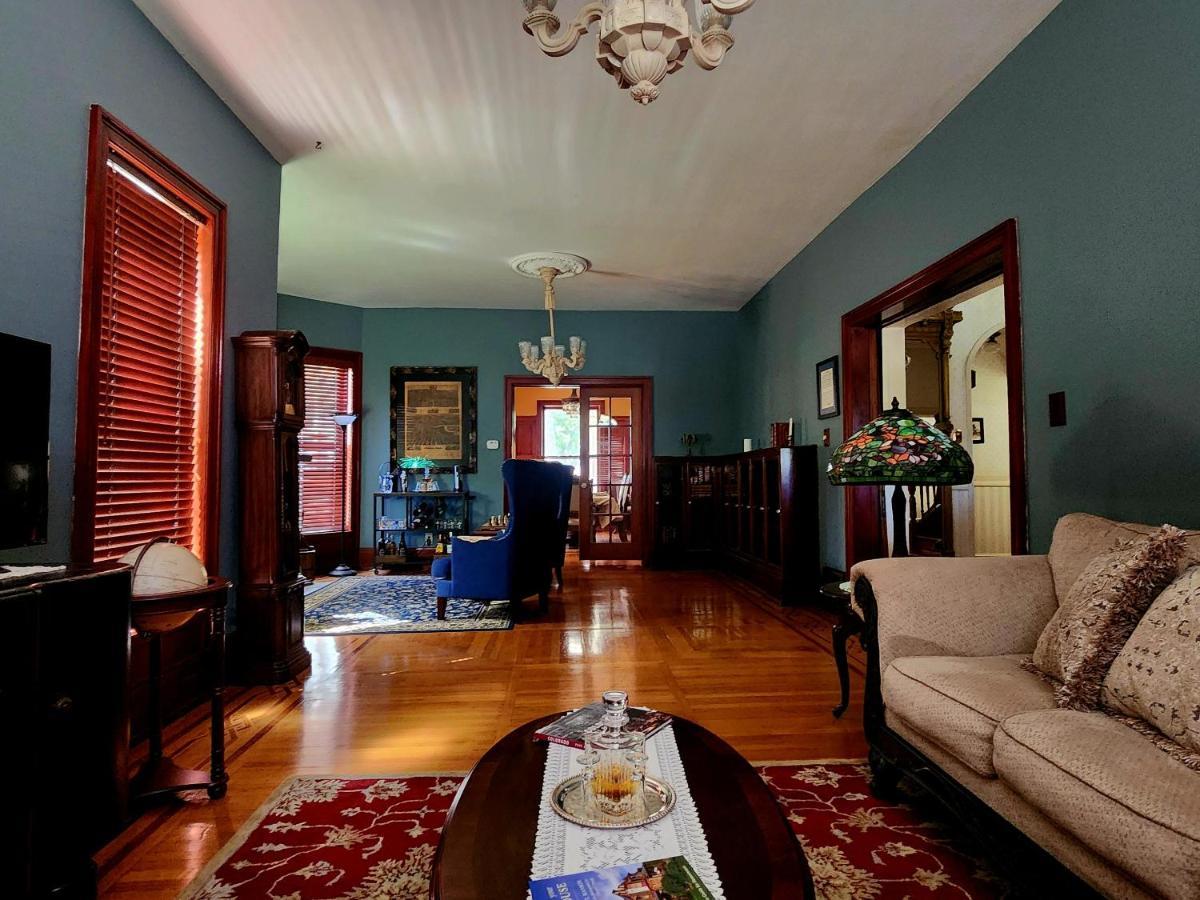 Downen House Bed & Breakfast Pueblo Bagian luar foto